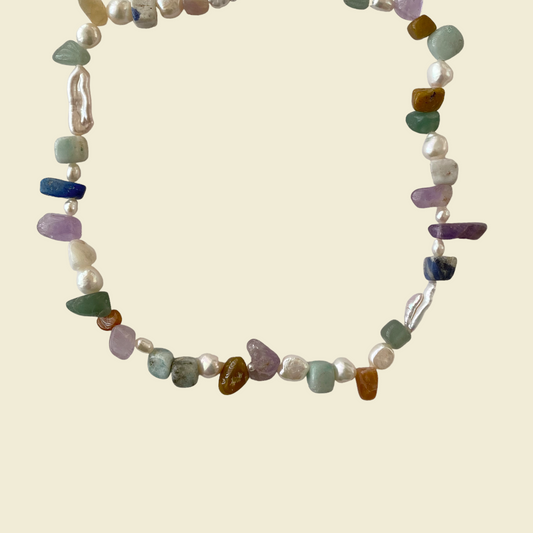 semi_precious_gemstone_necklace_with_freshwater_pearls