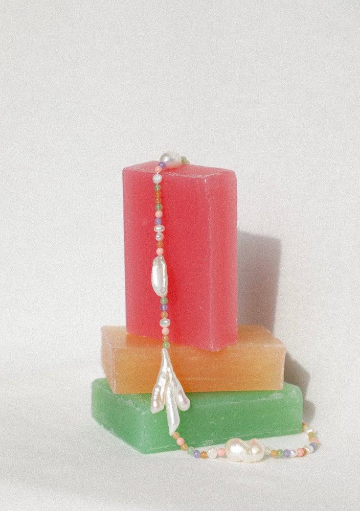 colorful_gemstone_bead_necklace_with_freshwater_pearls_necklace