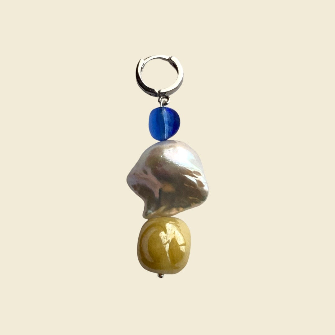 colorful_vintage_beads_freshwater_pearl_earrings