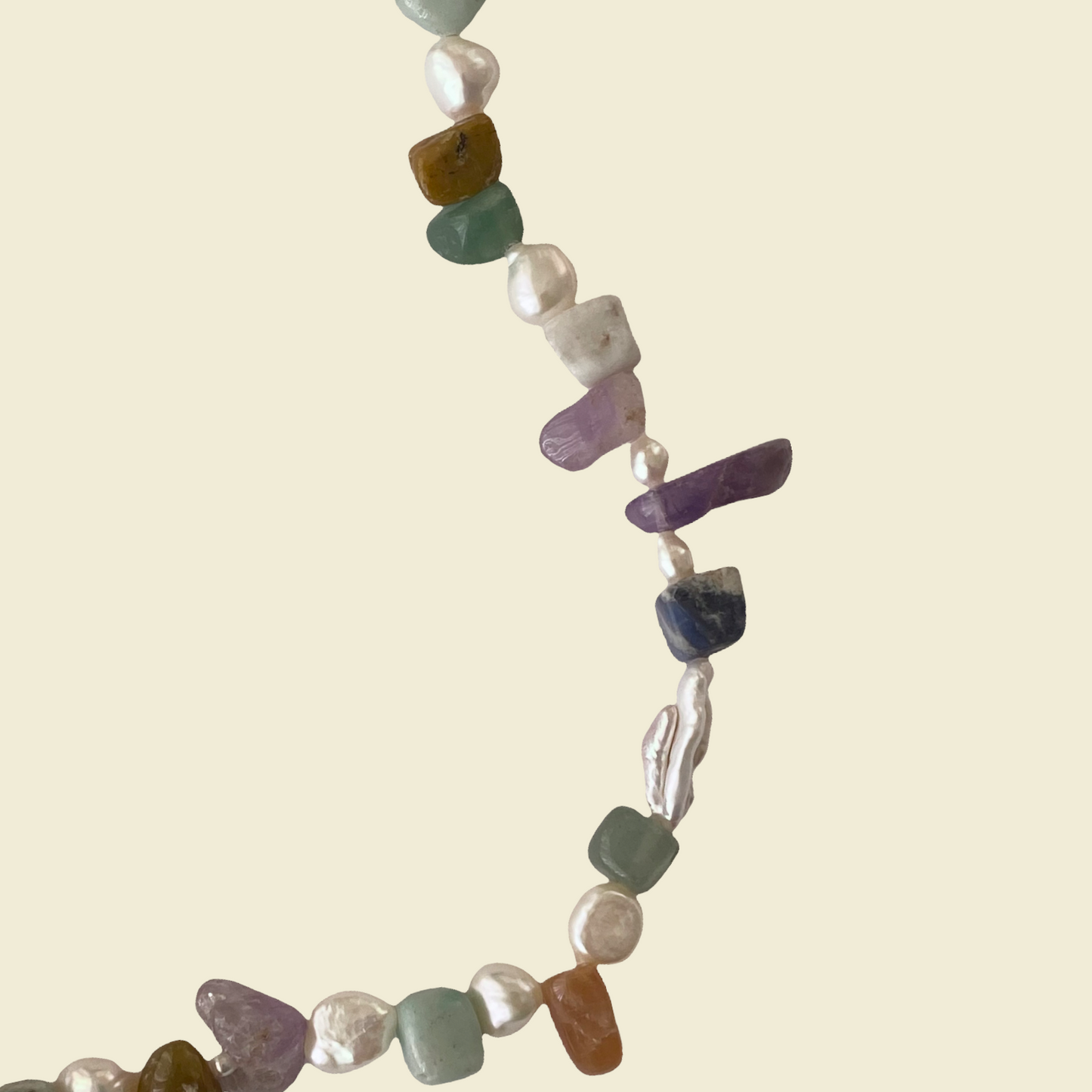 semi_precious_gemstone_necklace_with_freshwater_pearls