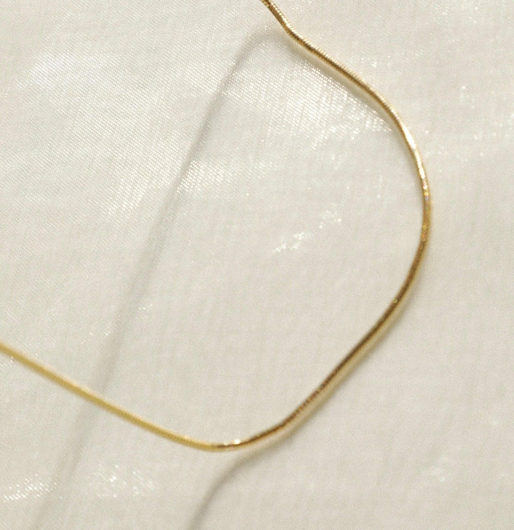 14karat_solid_gold_snake_chain_gold_necklace