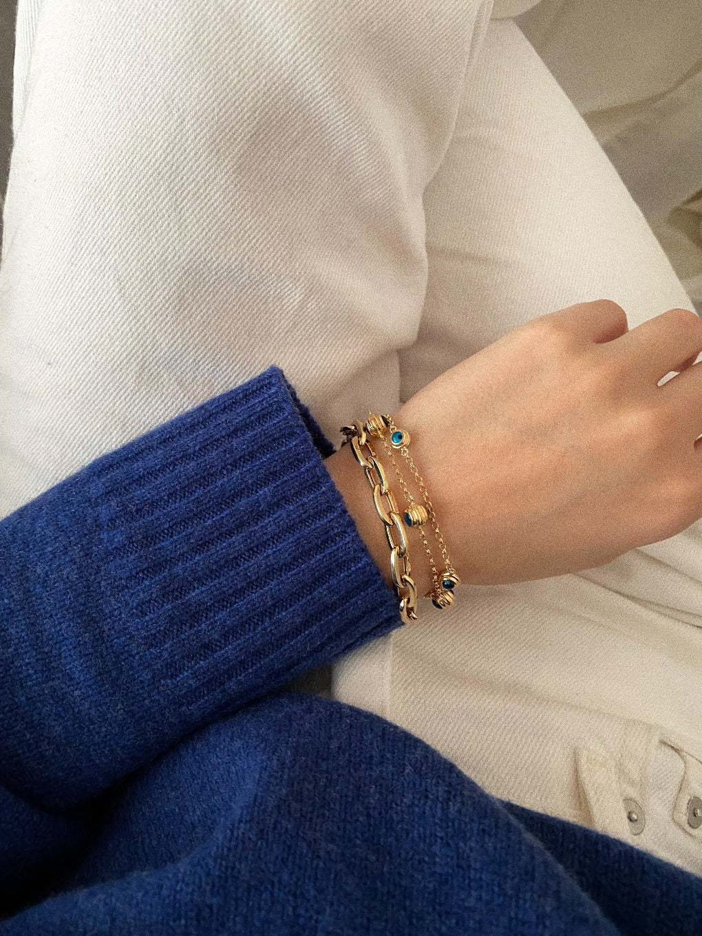 14karat_solid_gold_evil_eye_bead_gold_bracelet